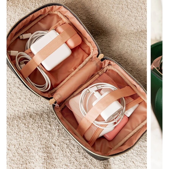 Poppy & Peonies Green Leather Tech Case - Picture 2 of 2